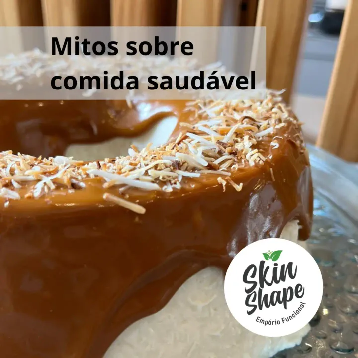 Post: “Mitos sobre comida saudável”, com um bolo com cobertura de doce de leite